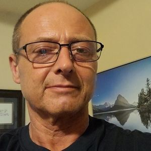 Meet your Posher, Troy